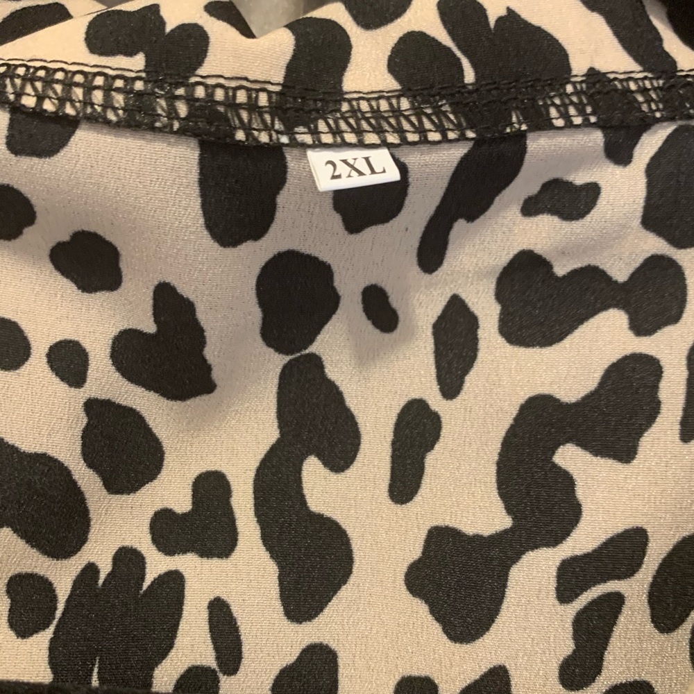 Leopard button down shirt - Picture 6 of 10